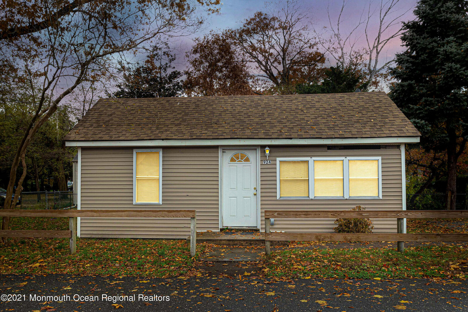 Property Photo: 924 Gilbert Avenue NJ 08753