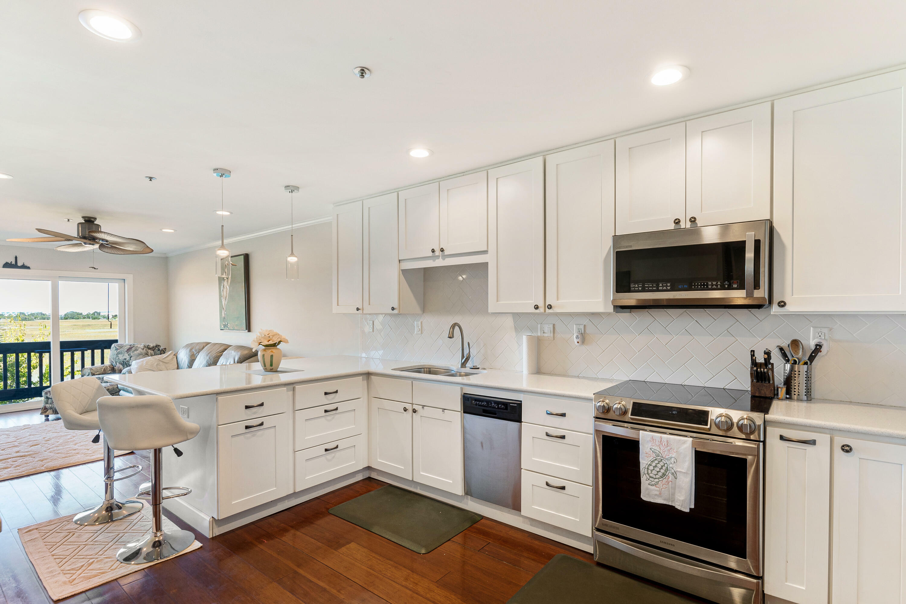 Property Photo: 131 Marsh View Villas SC 29439