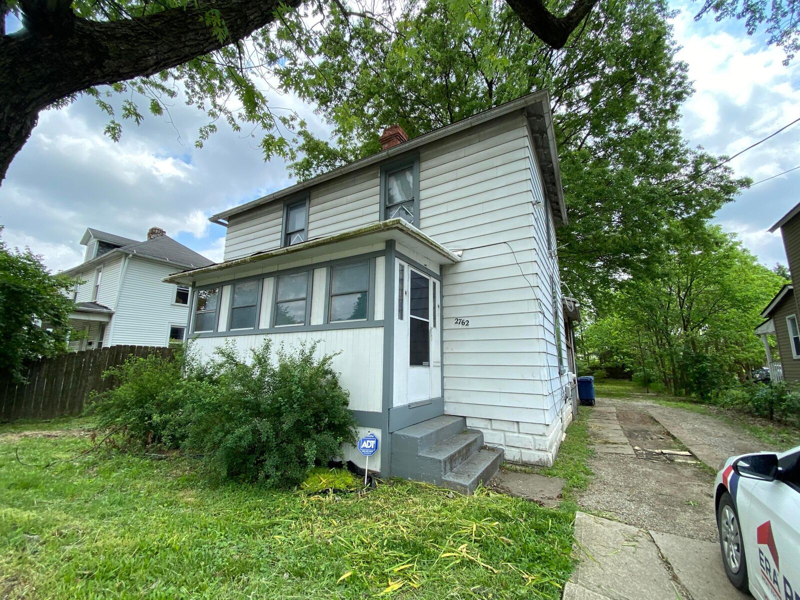 Property Photo:  2762 Westerville Road  OH 43224 