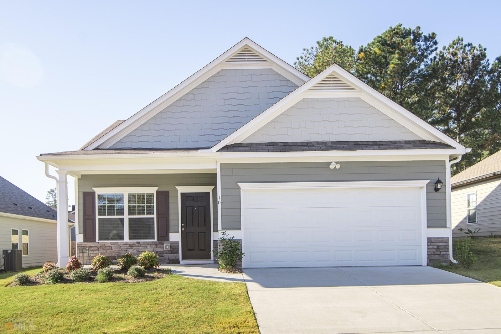 Property Photo:  10 Applewood Drive  GA 30165 