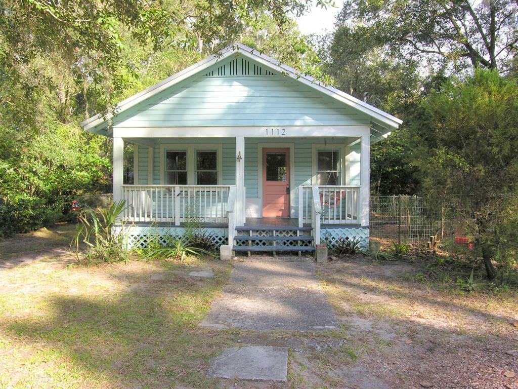 Property Photo:  1112 NW 31st Avenue  FL 32609 