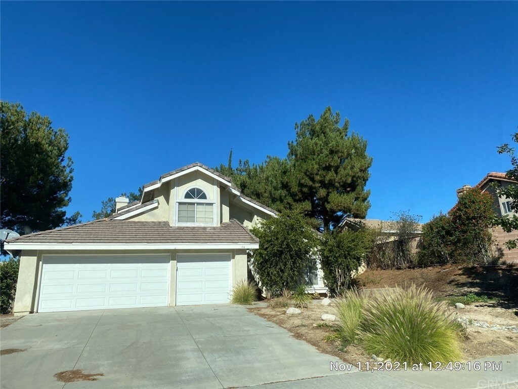 Property Photo:  294 Port Royal Way  CA 92506 