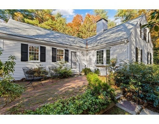 Property Photo: 135 Moose Hill Pkwy MA 02067