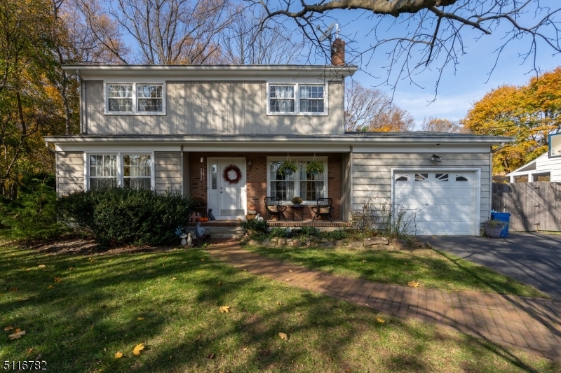 Property Photo:  8 Cregar Rd  NJ 08829 