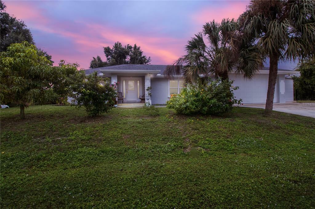 Property Photo:  2726 Rock Creek Drive  FL 33948 