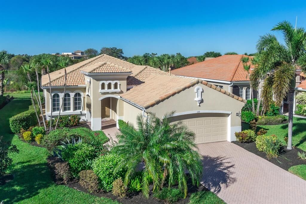 Property Photo:  133 Savona Way  FL 34275 