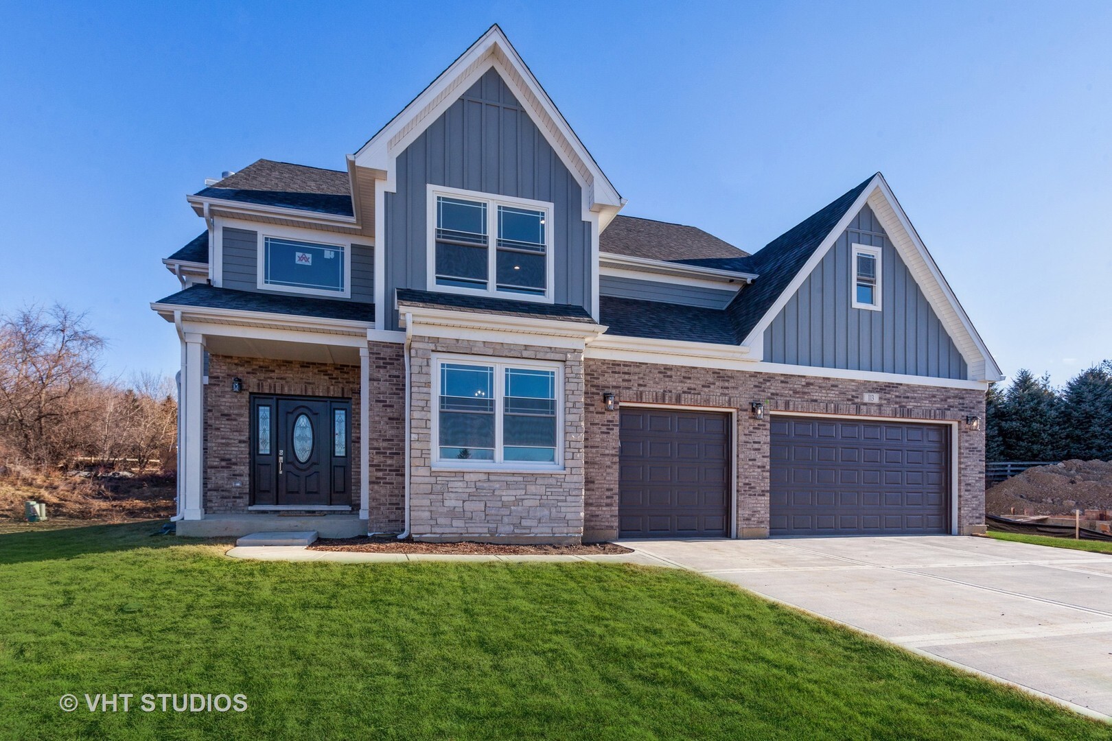 Property Photo:  113 Gloria Drive  IL 60120 