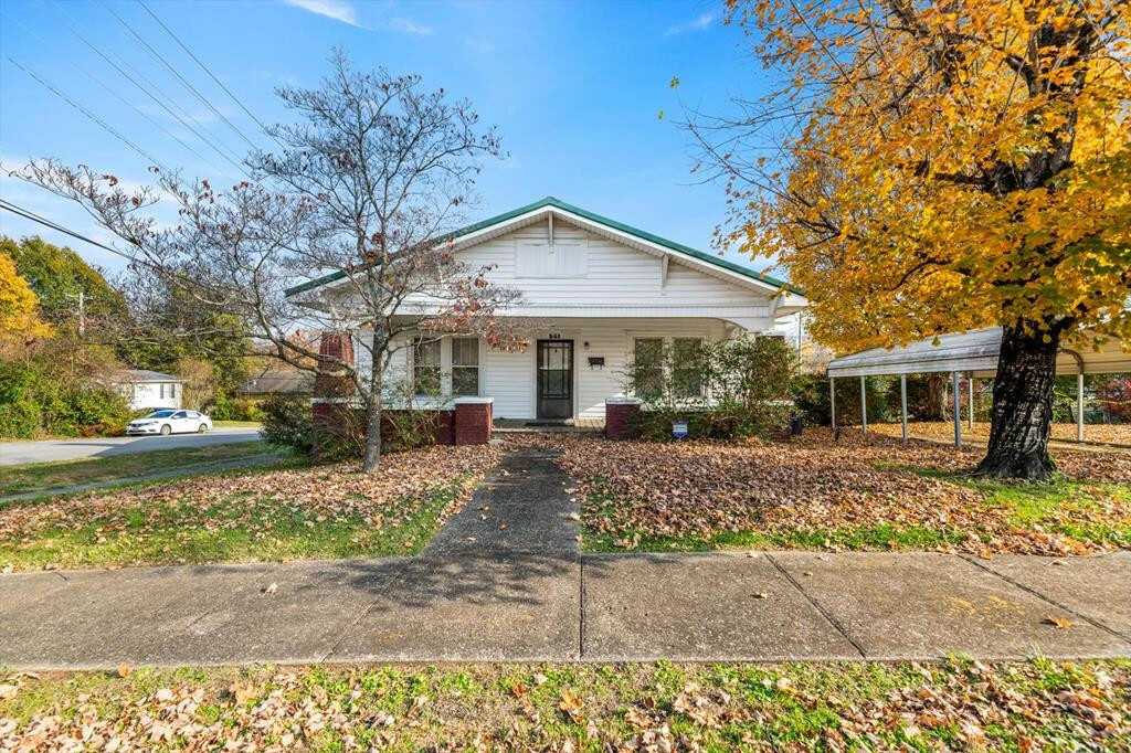 Property Photo:  501 Indiana Avenue  TN 37331 