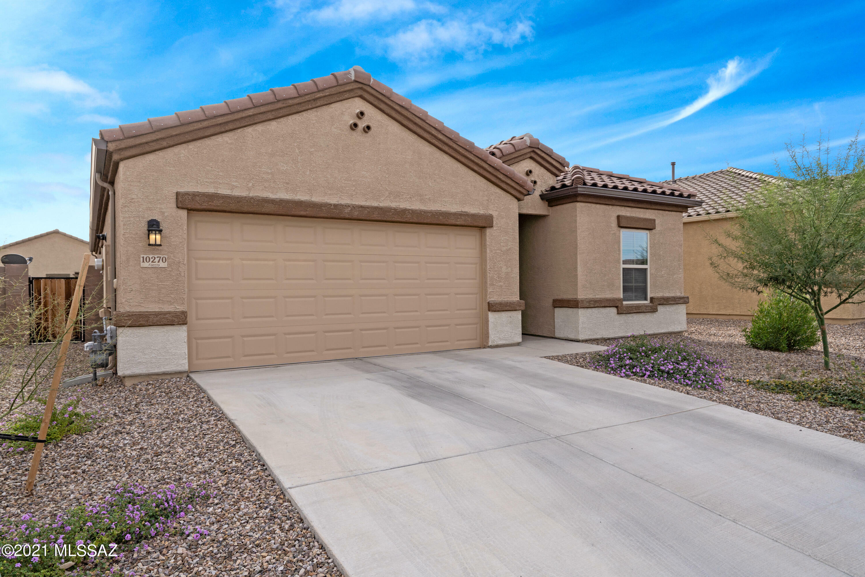 10270 Palo Rojo Way  Marana AZ 85653 photo