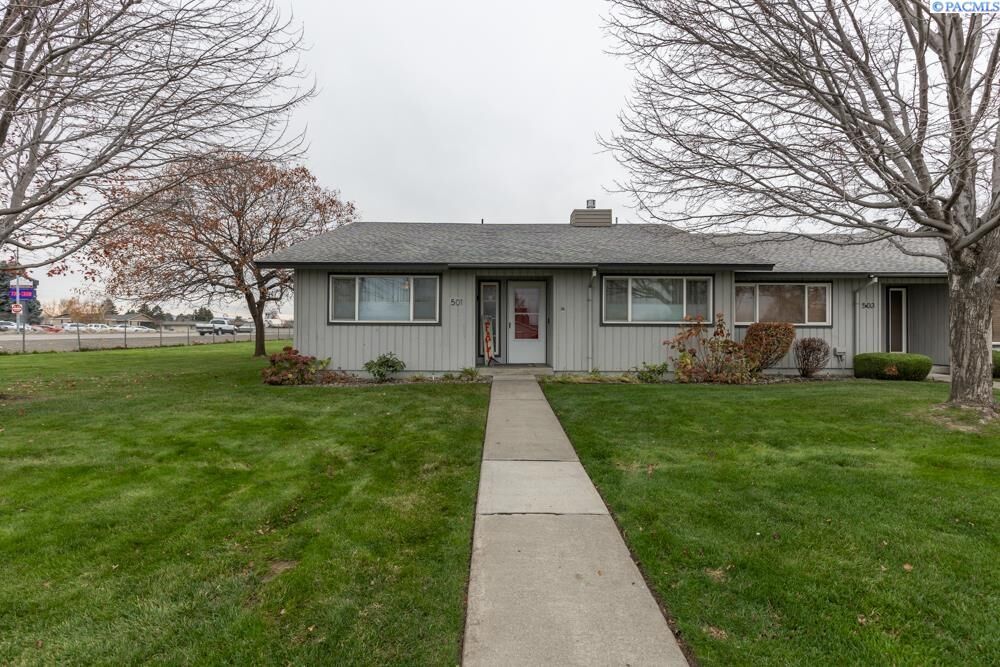 Property Photo: 501 N Yelm WA 99336