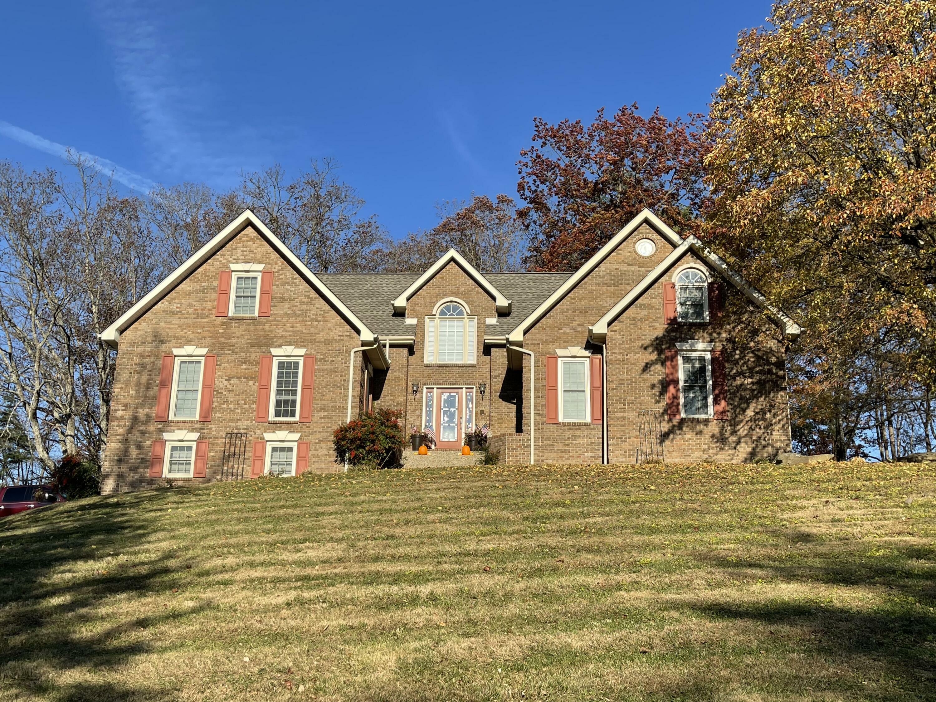 Property Photo:  1612 Castlewood Drive  KY 40741 