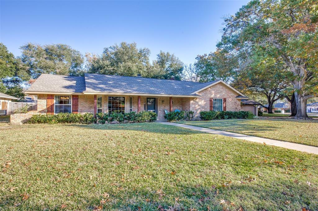 Property Photo:  4262 Balboa Drive  TX 76133 