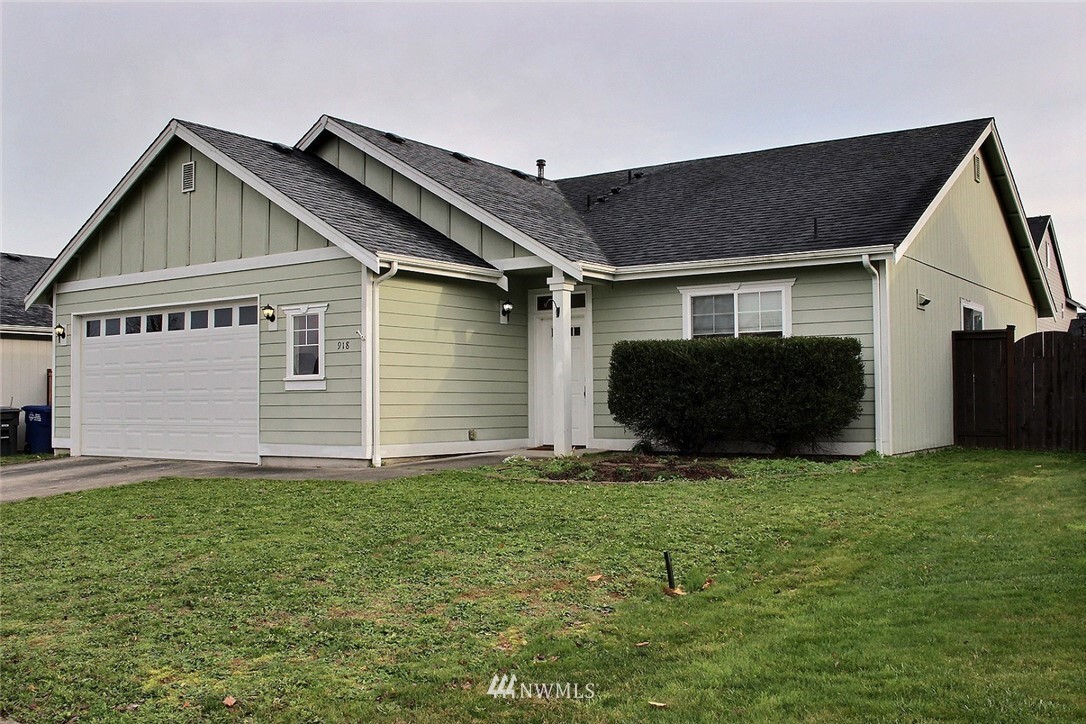 Property Photo:  918 Grinnell Avenue SW  WA 98360 