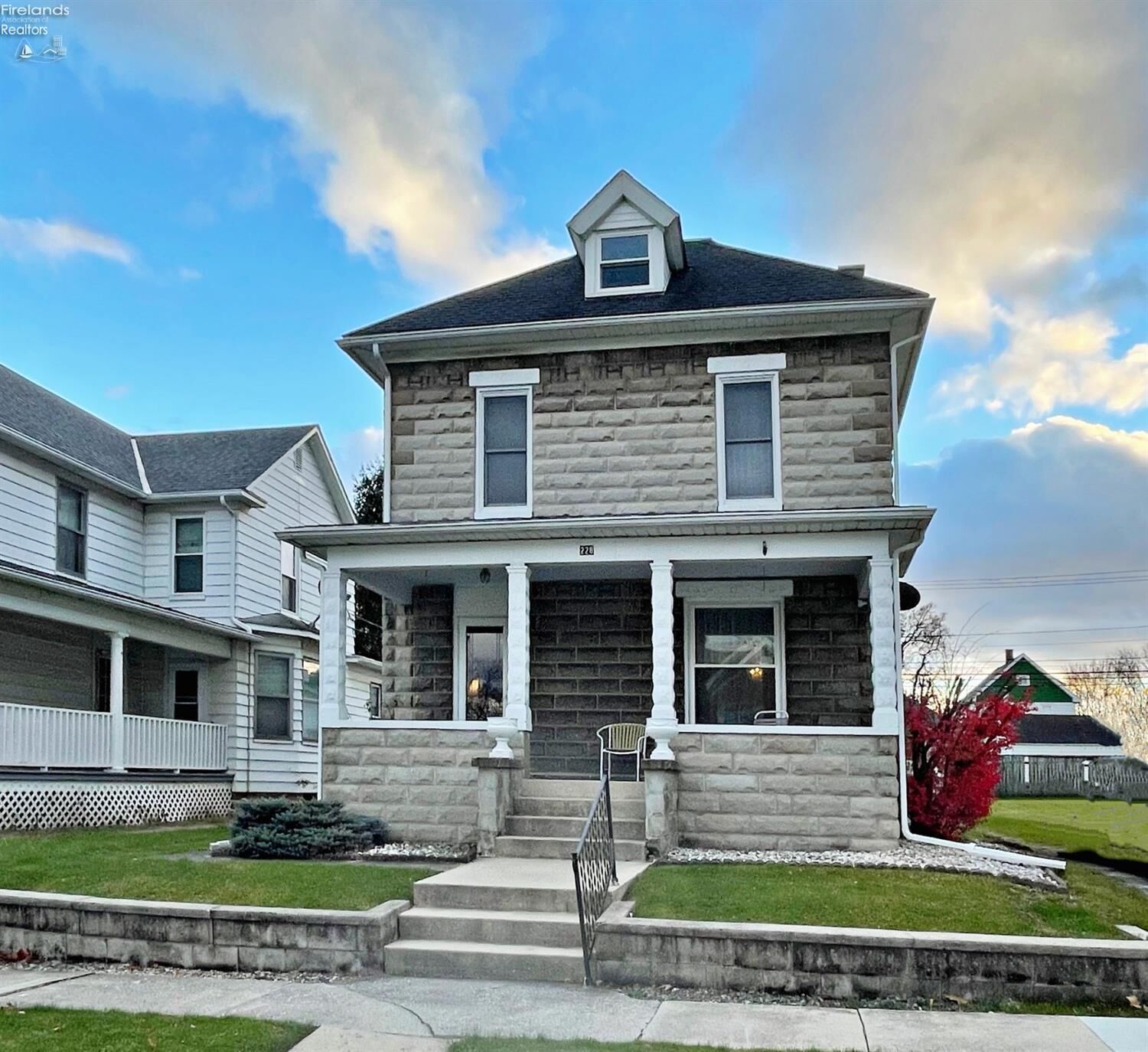 Property Photo:  228 Main Street  OH 44883 
