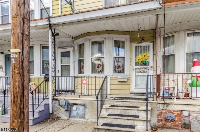 Property Photo:  63 Mercer St  NJ 08865 