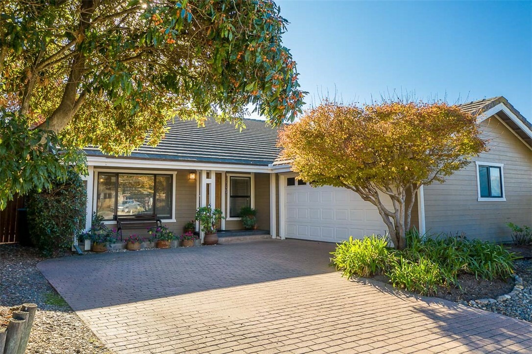 Property Photo:  366 Platino Lane  CA 93420 