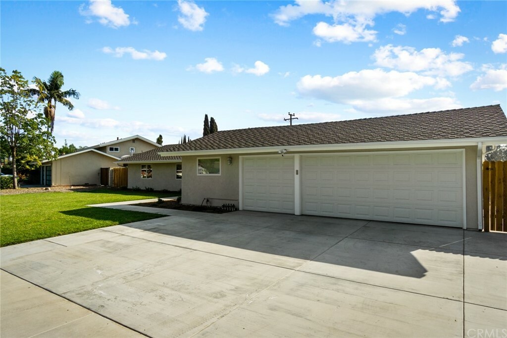 Property Photo:  536 Rosarita Drive  CA 92835 