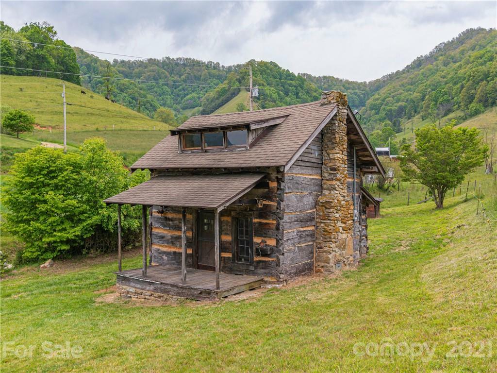 Property Photo:  1685 Bald Creek Road  NC 28721 