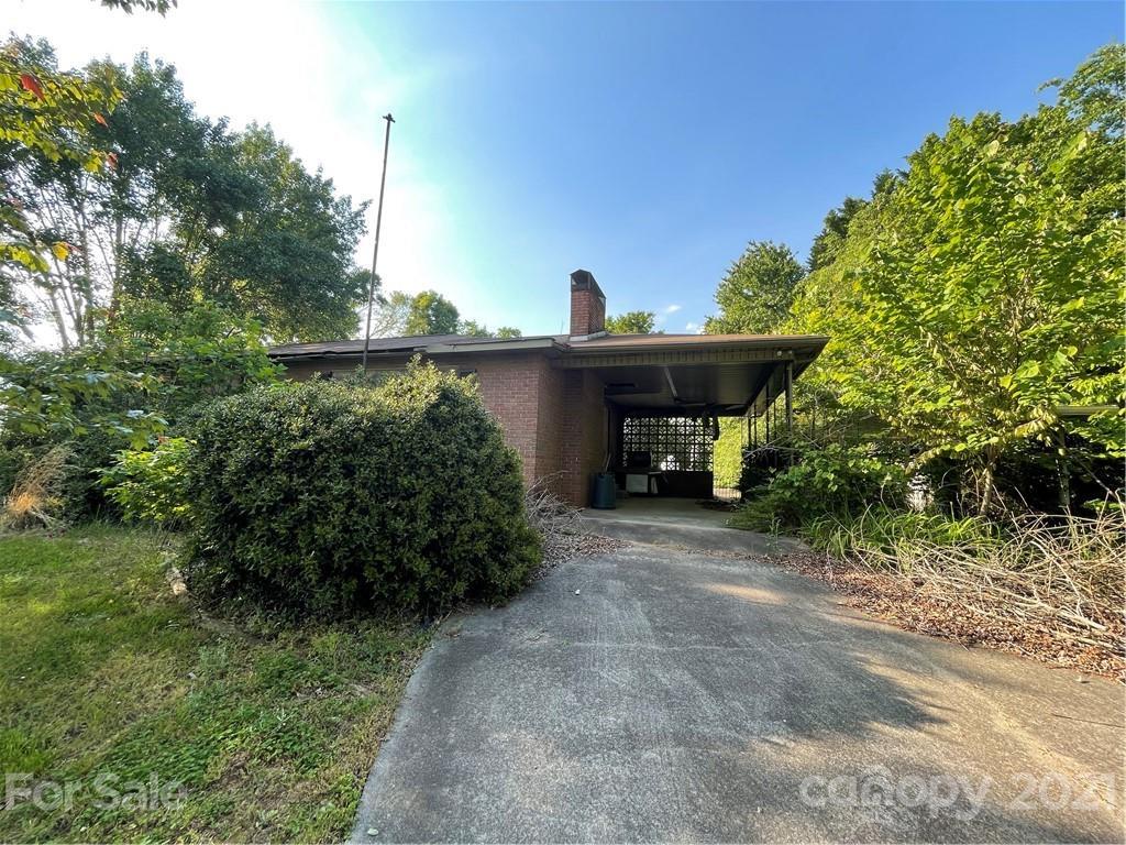 Property Photo:  123 Valley View Street  NC 28655 
