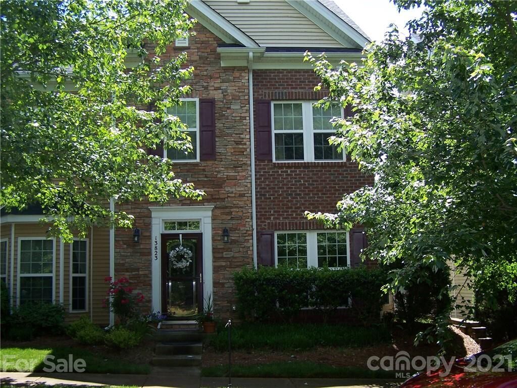 Property Photo:  13823 Waverton Lane  NC 28078 