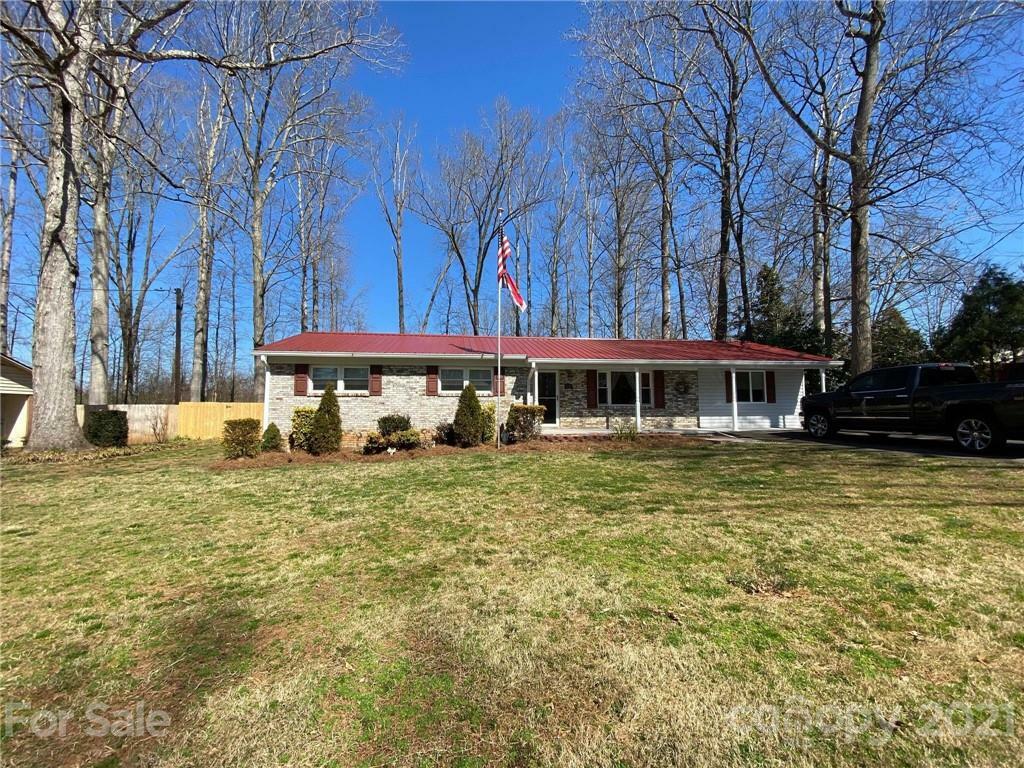 Property Photo:  6770 Long Branch Road  NC 28147 