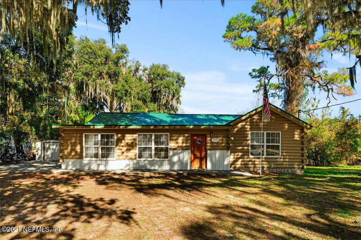 Property Photo:  1450 County Road 309  FL 32139 
