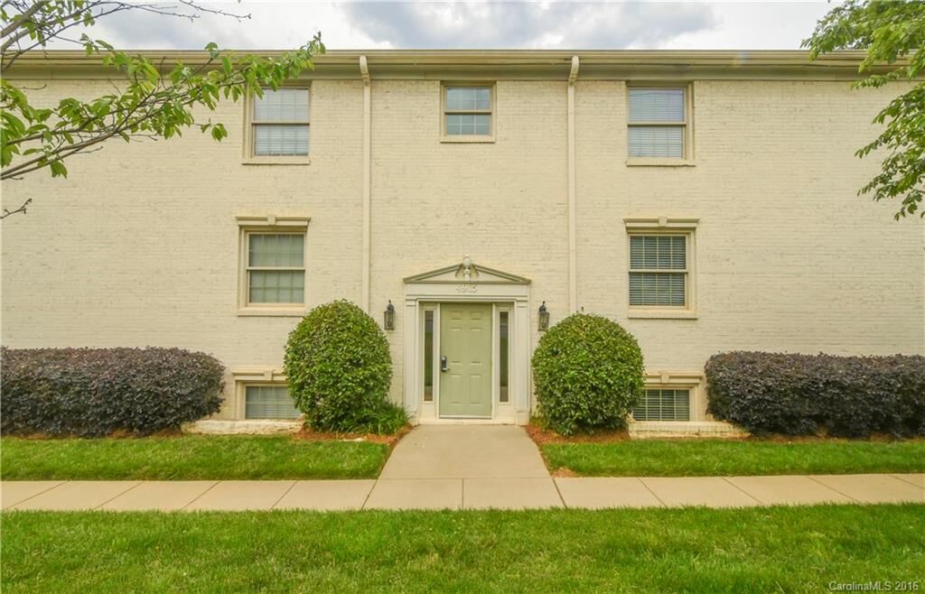 Property Photo:  4915 Park Road B  NC 28209 