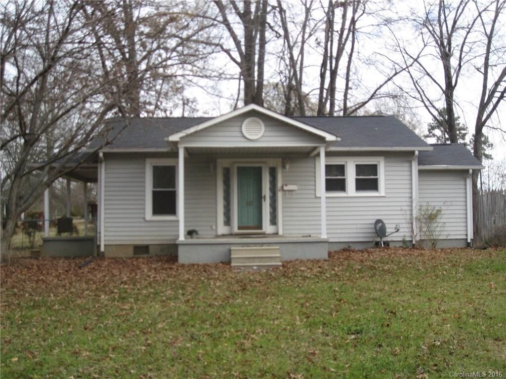 Property Photo: 117 Pine Avenue NC 28021