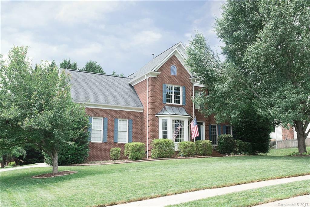 Property Photo:  9010 Tartan Ridge Drive  NC 28078 