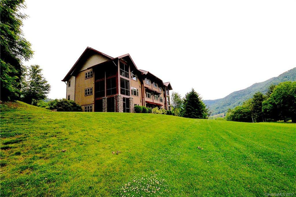 Property Photo: 1560 Country Club Drive 202 A NC 28751