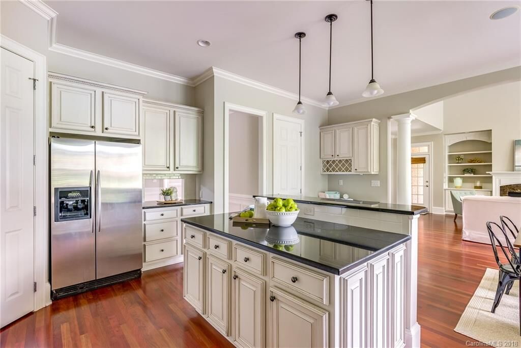 Property Photo: 7603 Westmont Way NC 28173