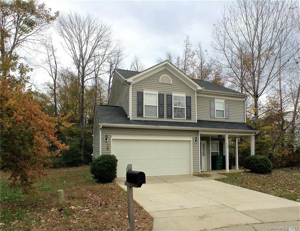 Property Photo: 512 Ethel Court NC 28214