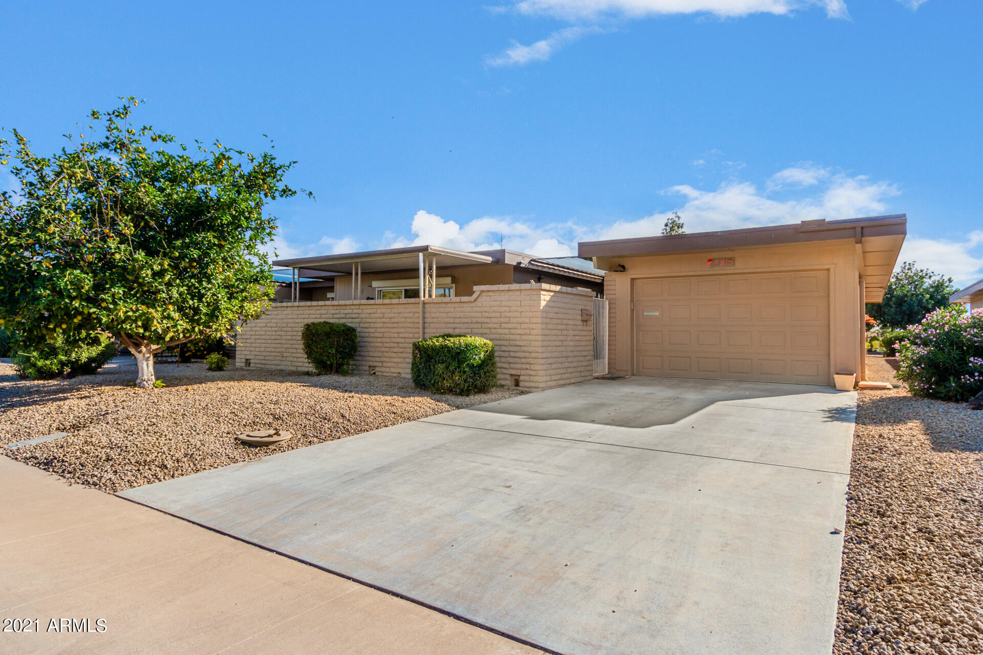 Property Photo:  9815 W Teakwood Drive  AZ 85351 