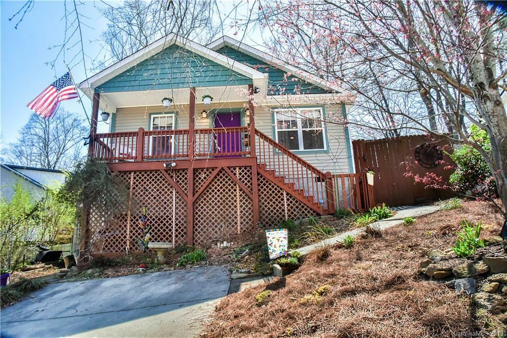 Property Photo:  16 Oregon Avenue  NC 28806 