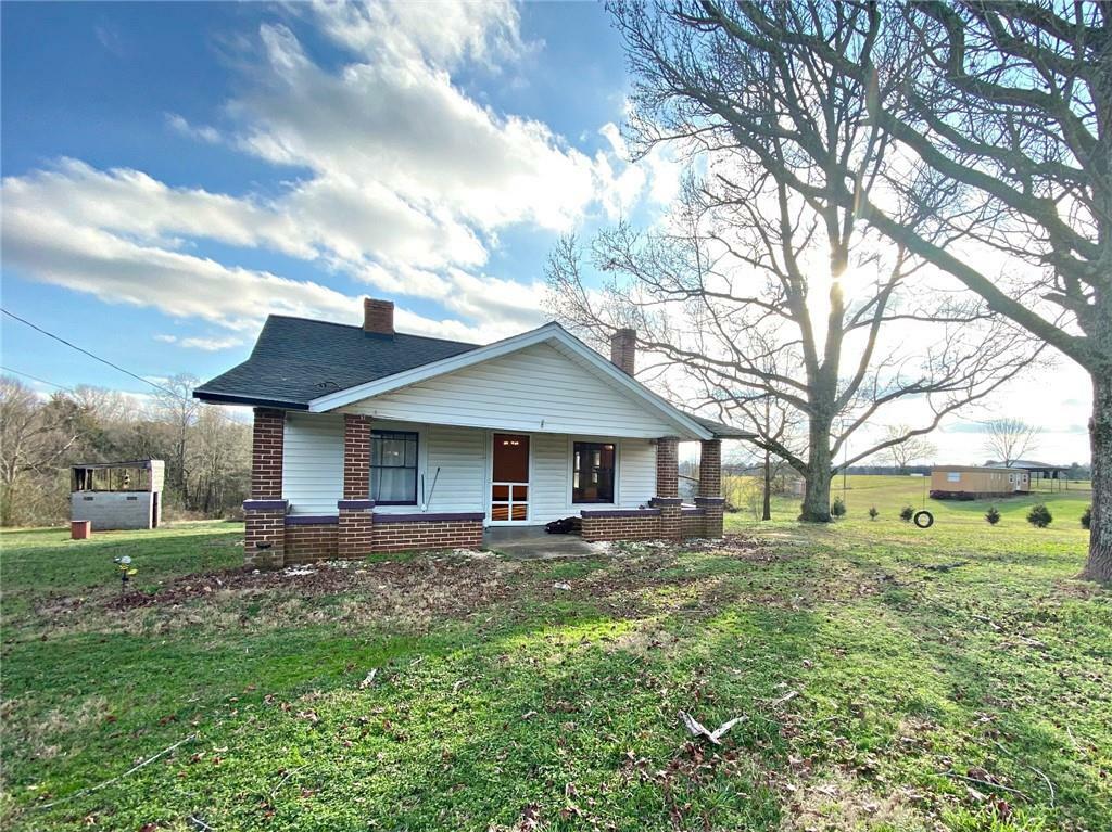 Property Photo:  5130 Springs Road  NC 28613 