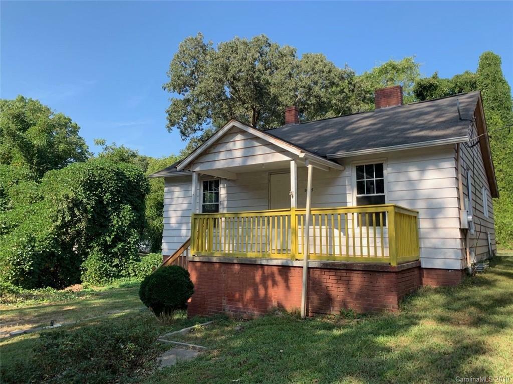 Property Photo:  1005 Poplar Avenue  NC 28081 