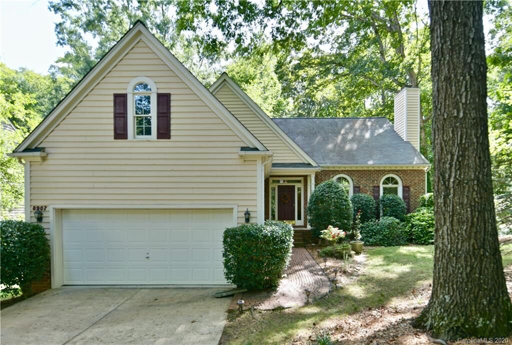 Property Photo: 8907 Twin Trail Drive NC 28078