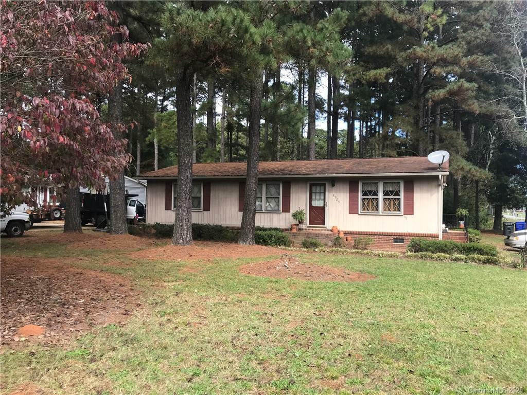 Property Photo:  8925 Hambright Road  NC 28078 