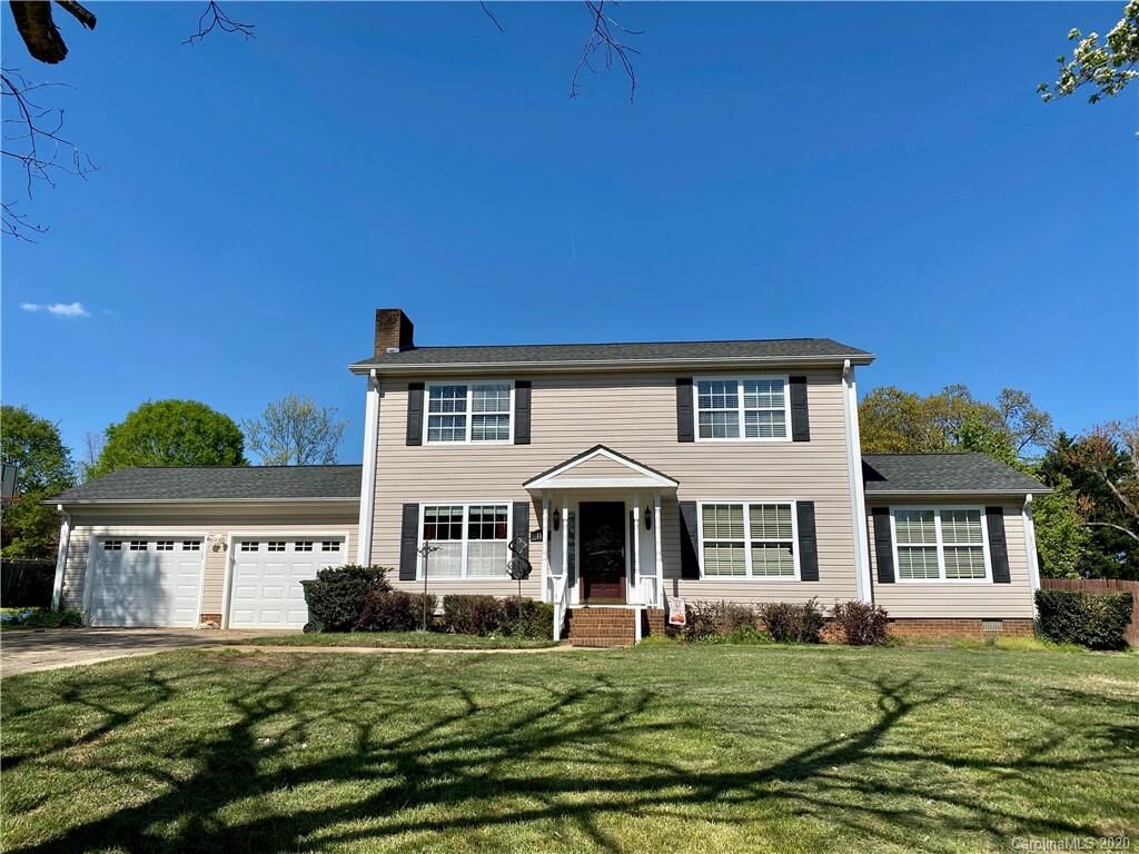 Property Photo:  116 Windsong Court  NC 28056 