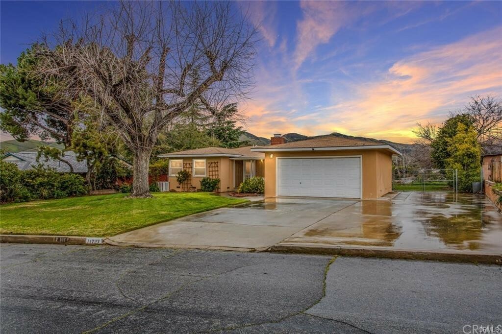 Property Photo:  11727 Peach Tree Circle  CA 92399 