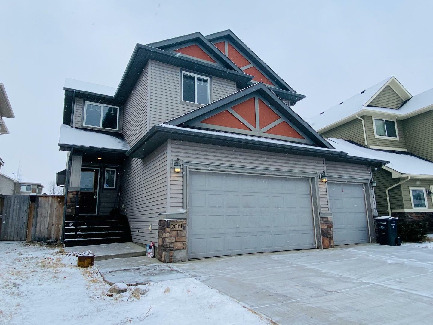 Property Photo: 2061 High Country Rise NW AB T1V 0A5