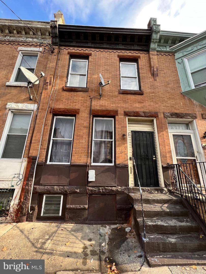 Property Photo:  2419 N 33rd Street  PA 19132 