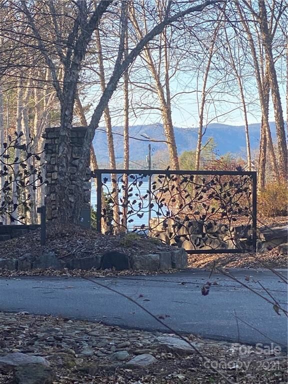 Property Photo:  2128 Cottage Park Road 30  NC 28655 