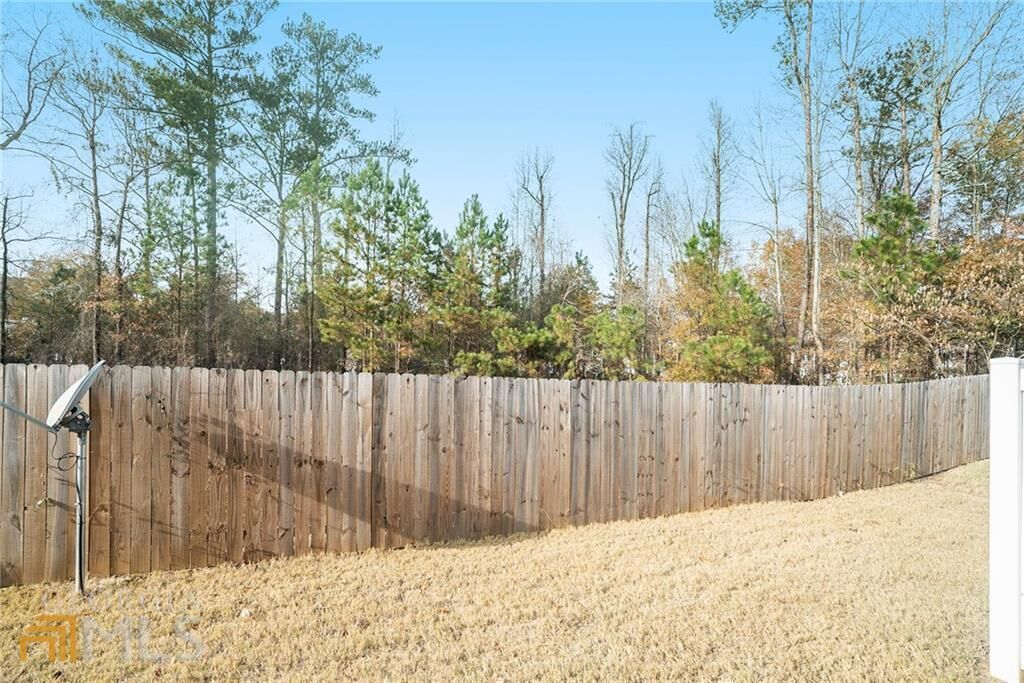 Property Photo: 3374 Fernview Drive GA 30044