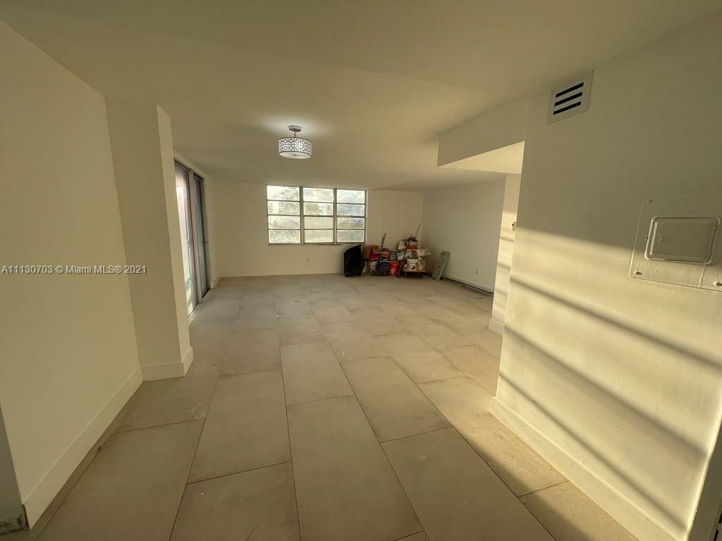 Property Photo:  1020 Meridian Ave 513  FL 33139 