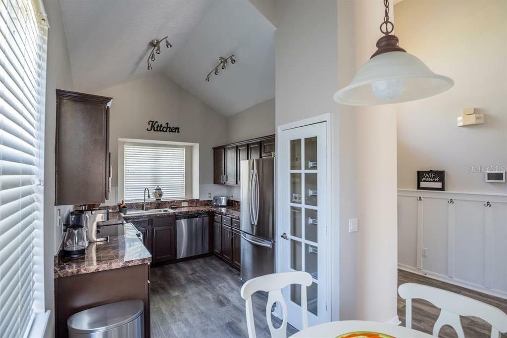 Property Photo:  1802 Royal Ridge Drive  FL 33896 