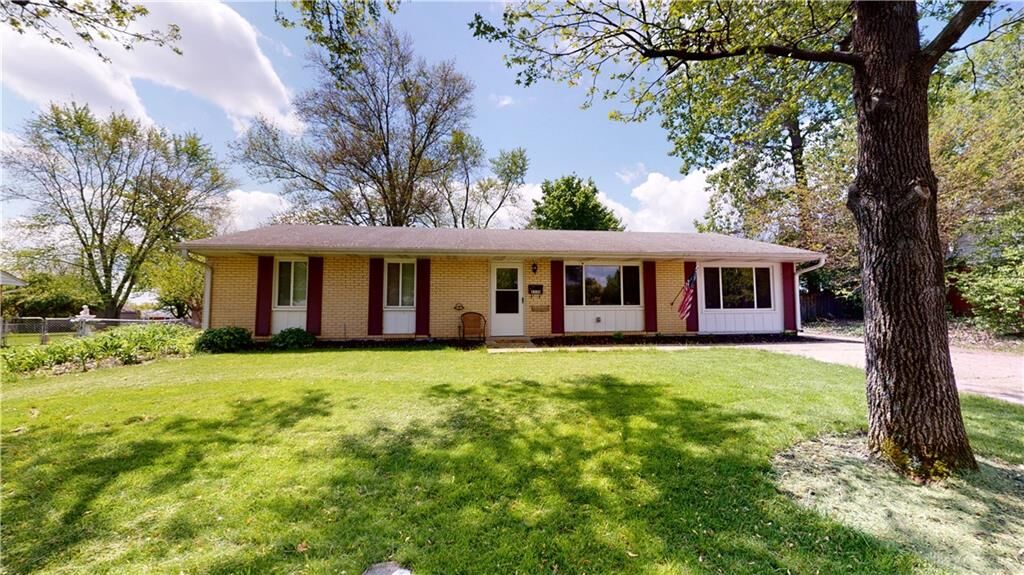 Property Photo: 2330 Southlea Drive OH 45459