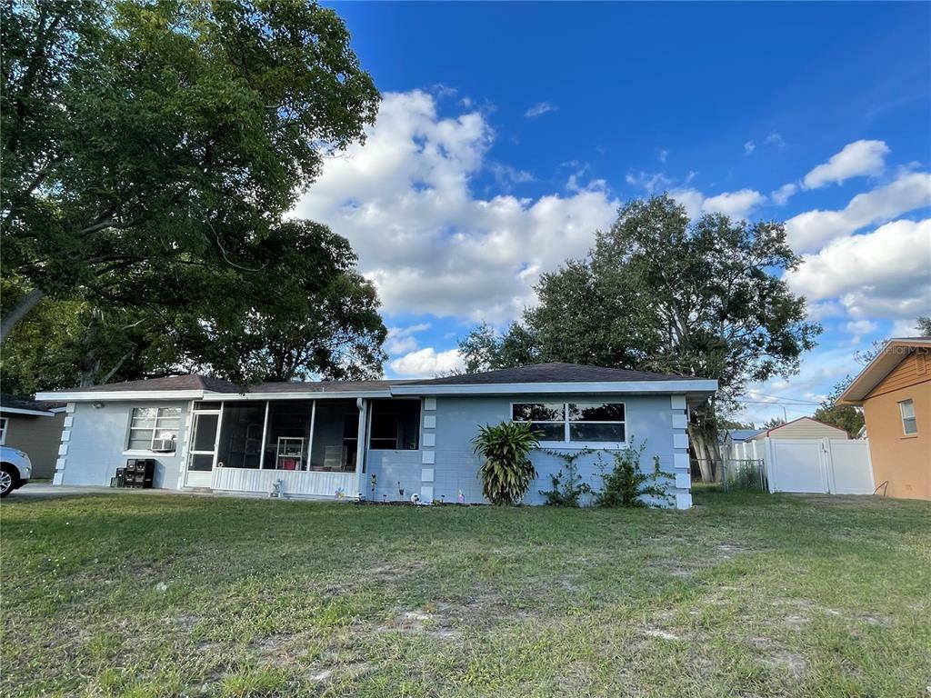 Property Photo:  831 Hillside Avenue  FL 33853 