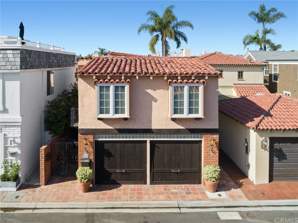 Property Photo: 109 Via Ravenna CA 92663