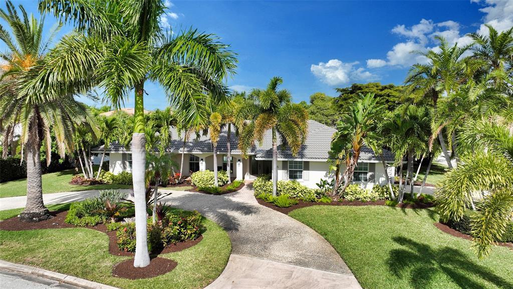Property Photo:  605 Wild Turkey Lane  FL 34236 